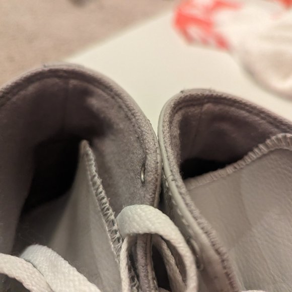 Converse Leather High-Tops, Toddler Size 10, Gray - Picture 11 of 14